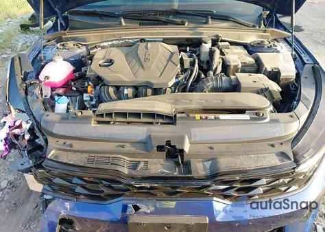 2025 Kia K5 Gt-Line z USA, uszkodzony, nr VIN KNAG64J79S5382872